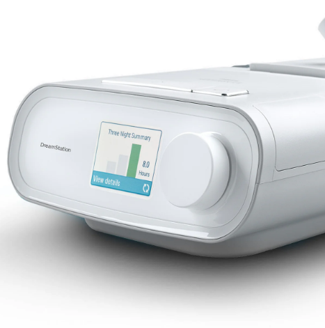 Philips DreamStation Auto CPAP Machine with Heated Humidifier and Mask view 3