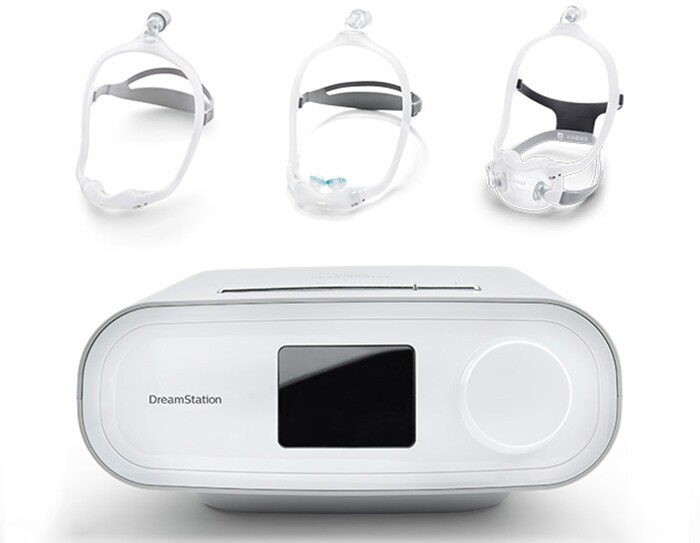 Philips DreamStation Auto CPAP Machine with Heated Humidifier and Mask view 2